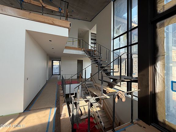 5th image of 8669 N Ski Beach Way