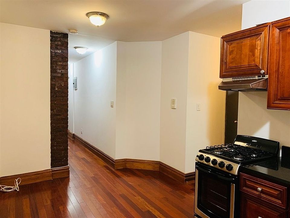1st image of 1392 Madison Ave APT 6