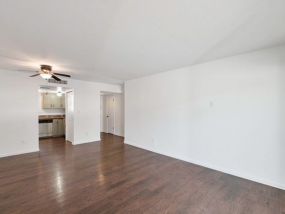 5th image of 2401 N 70th St APT V