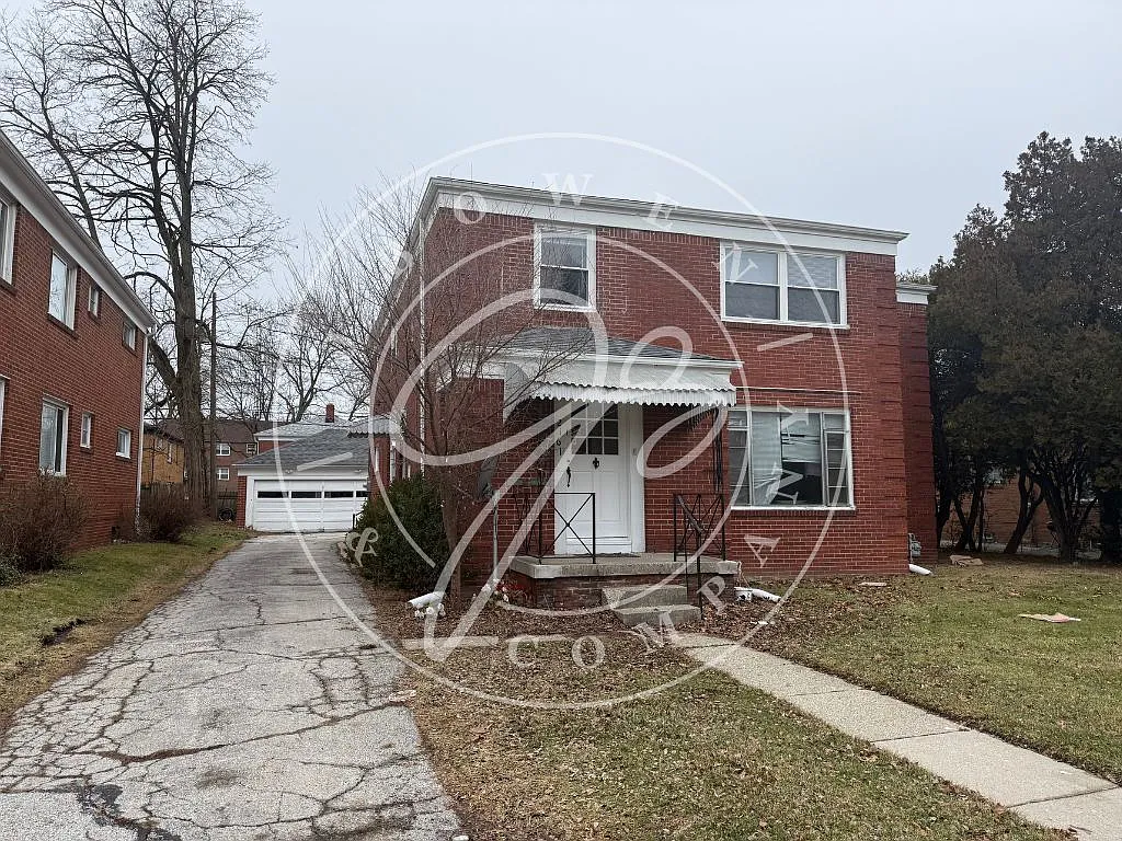 Building Photo - 2161 Evansdale Ave #2