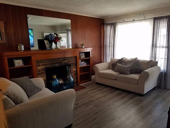 3rd image of 4806 Lemon Hill Ave