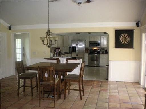 4th image of 238 SE Verada Ave