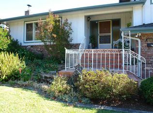 1833 Dahill Ln, Hayward, CA 94541