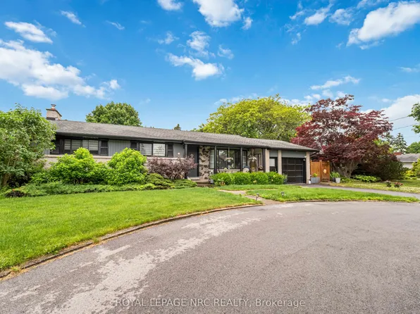 9 Cartier Dr, Saint Catharines, ON L2M 2E5