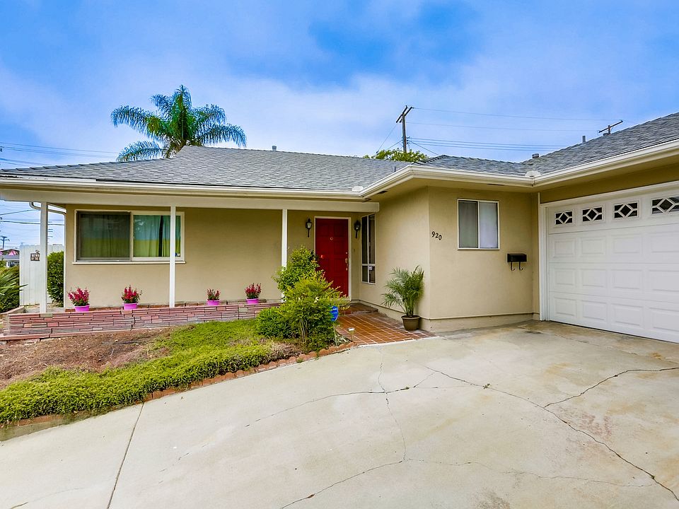 1st image of 920 Moonbeam Dr