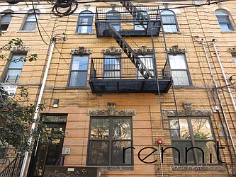 Rented by Rennit Inc.