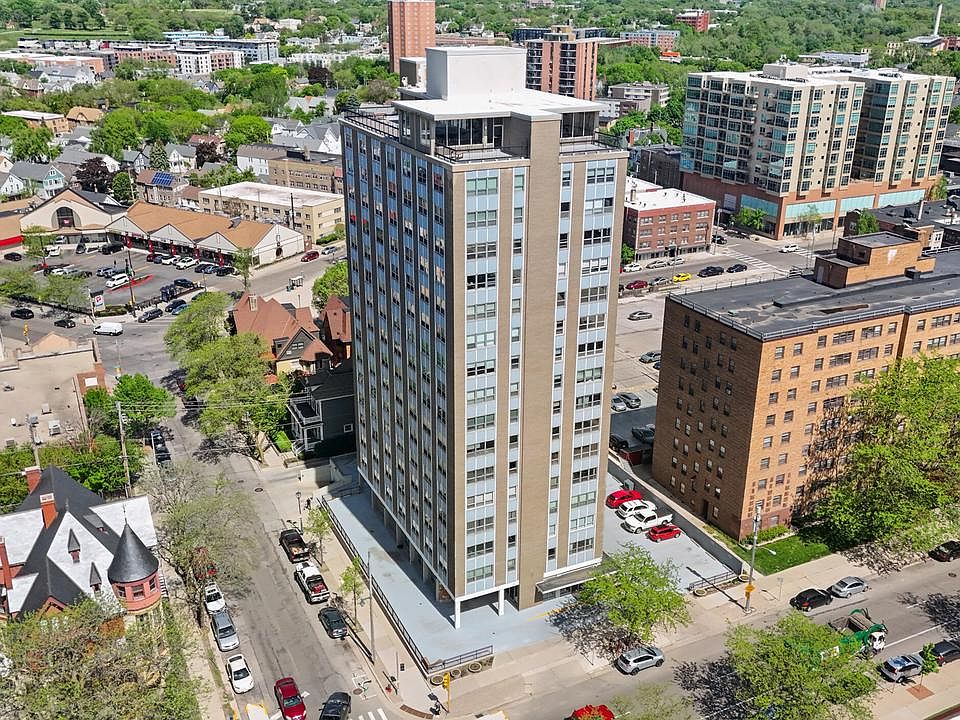 1st image of 1707 N Prospect AVENUE #7D, 7E