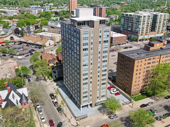 1707 N Prospect AVENUE #7D, 7E, Milwaukee, WI 53202