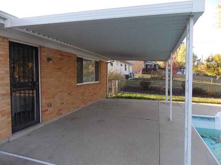 2nd image of 408 Hartford Dr
