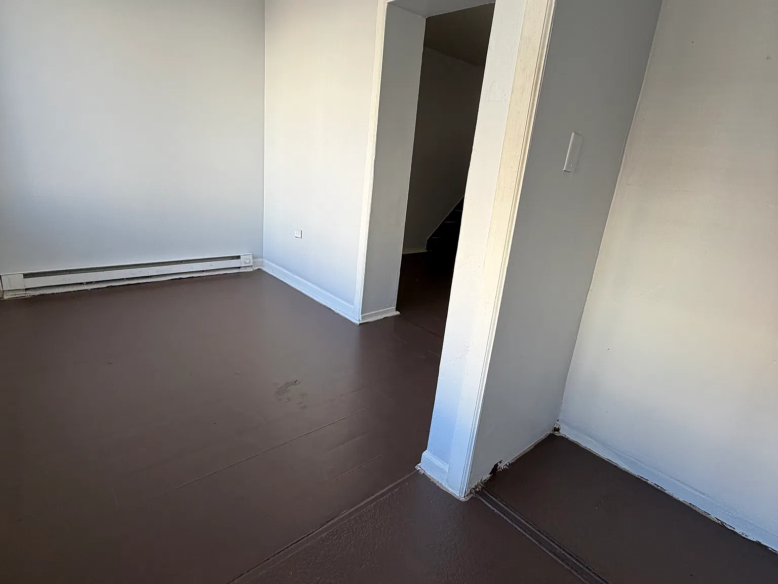 3 bed, $1,300 — Photo 2