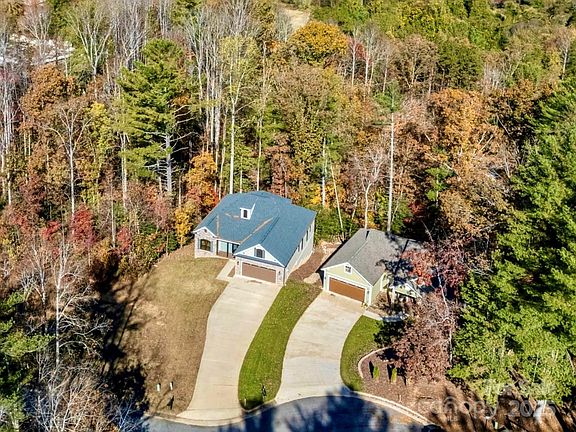 4th image of 309 Sassafras Ct