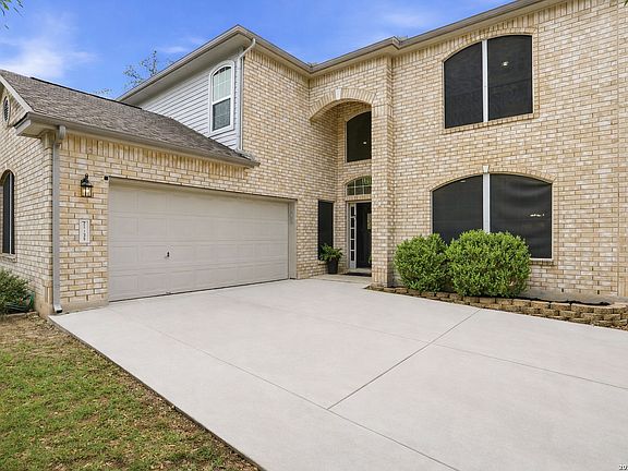 5th image of 21139 Simi Valley Dr