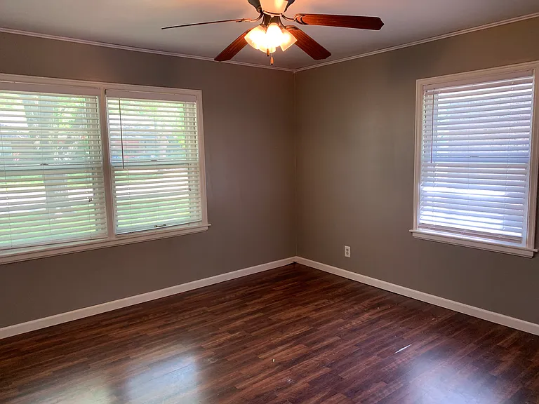 5825 Rockwood Rd — Photo 16