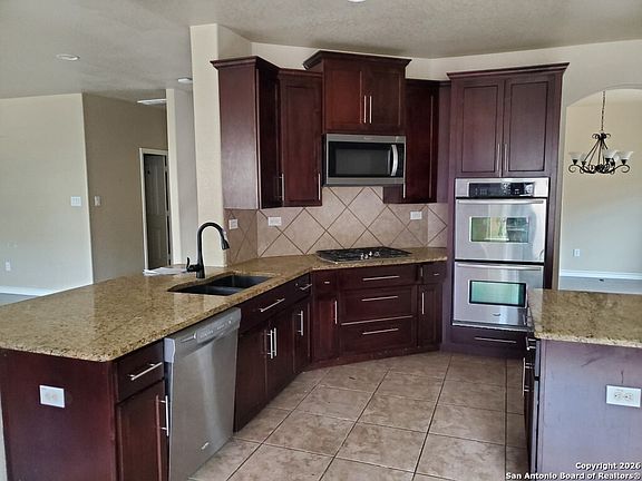 2nd image of 315 Chloe Hts