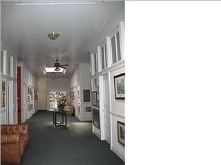 3rd image of 31 Avenue E