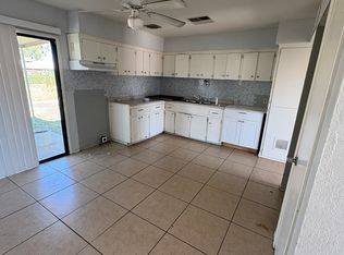 7936 W Mitchell Dr, Phoenix, AZ 85033