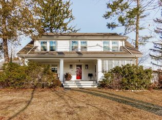 80 Stratford Ave, White Plains, NY 10605