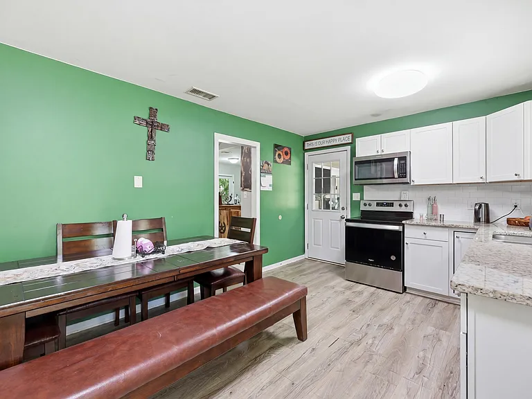 6123 Unity Ln NW — Photo 10