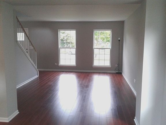 5th image of 2715 Steamboat Cir