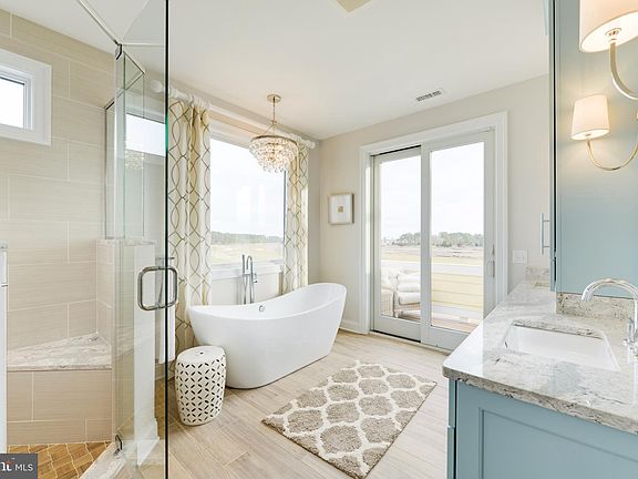 5th image of 33348 Marina Bay Cir