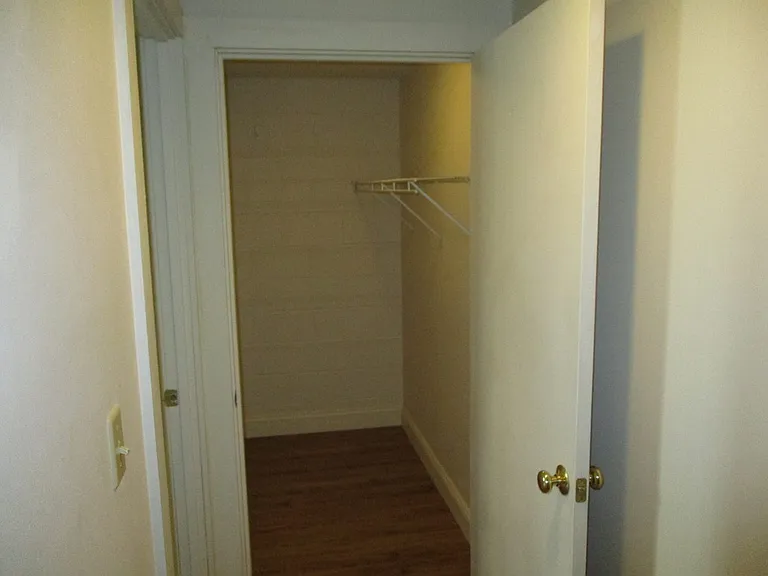 117 W Concord St #7 — Photo 6