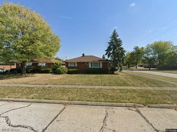 3159 Chris Ave, Lorain, OH 44052