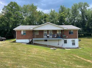 7654 Brooklyn Rd, Radford, VA 24141