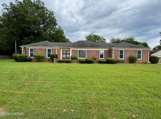 280 Stonehaven Cv, Jackson, TN 38305