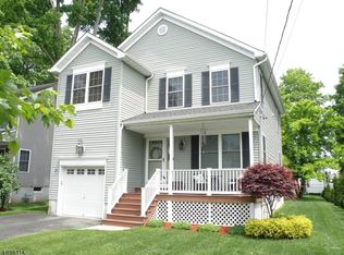 13 Eyland Pl, Succasunna, NJ 07876