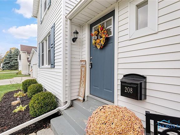 4th image of 208 Dill Ave