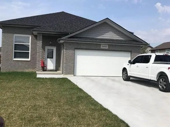 1405 Harrison St, Lasalle, ON N9H 0E9