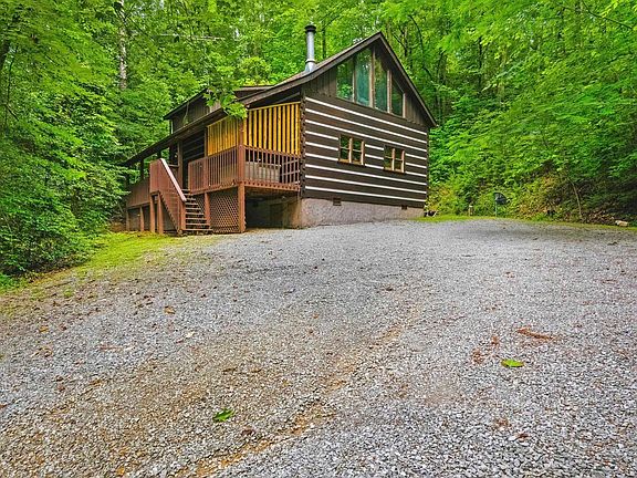 2nd image of 3651 Birds Creek Rd