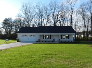 48 Flip Flop Cir, Four Oaks, NC 27524