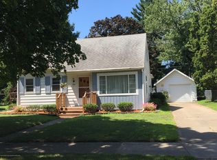 3914 Devonshire Ave, Lansing, MI 48910