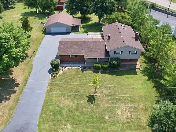 2nd image of 7900 Eastlawn Dr