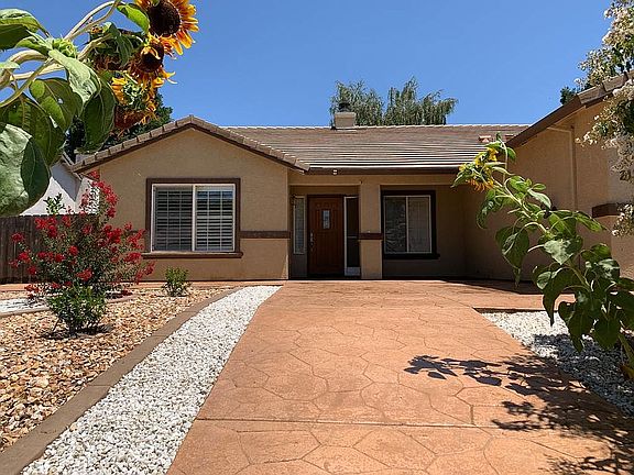 2nd image of 2177 Gold River Dr