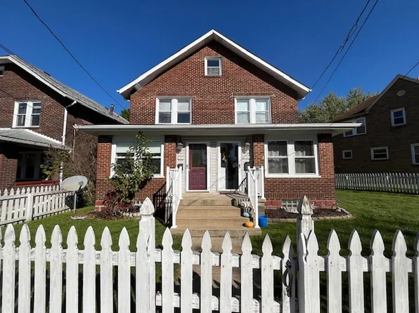630 Kimball Ave #B, New Kensington, PA 15068