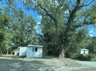 1516 N 53rd St, East Saint Louis, IL 62204