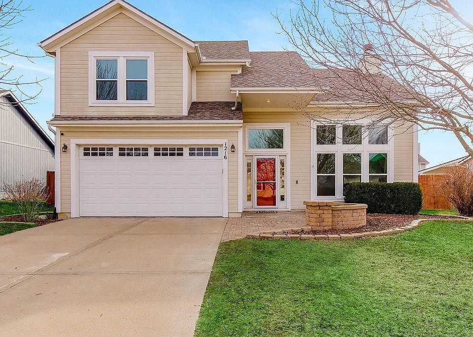1st image of 1216 Starbrooke Dr