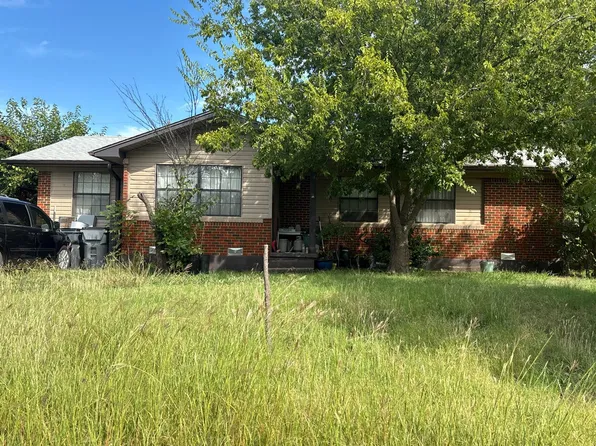 4425 NW Baltimore Ave, Lawton, OK 73505
