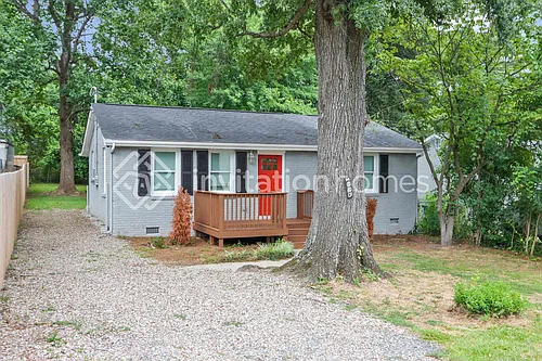 1625 Finchley Dr Photo 1