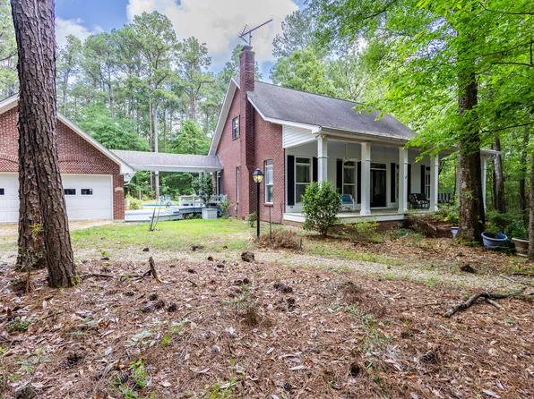 103 Little Creek Dr, Hattiesburg, MS 39402