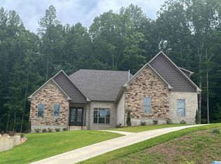 2112 Grey Oaks Ter, Pelham, AL 35124
