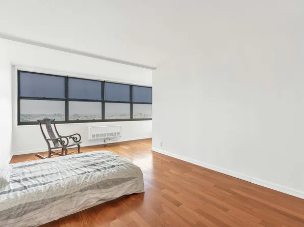 7004 Blvd East image 17 of 34