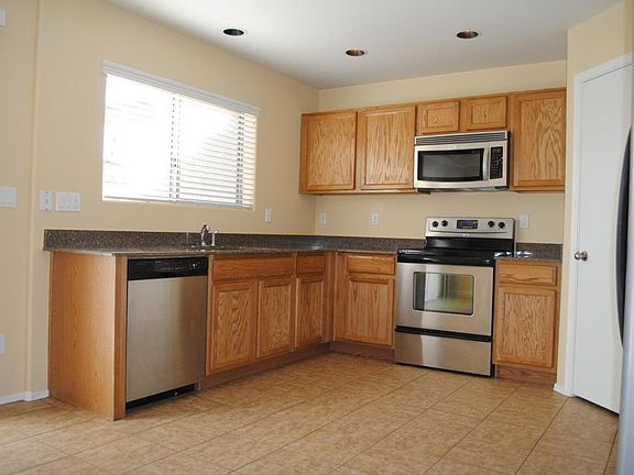 4th image of 40153 W Tamara Ln