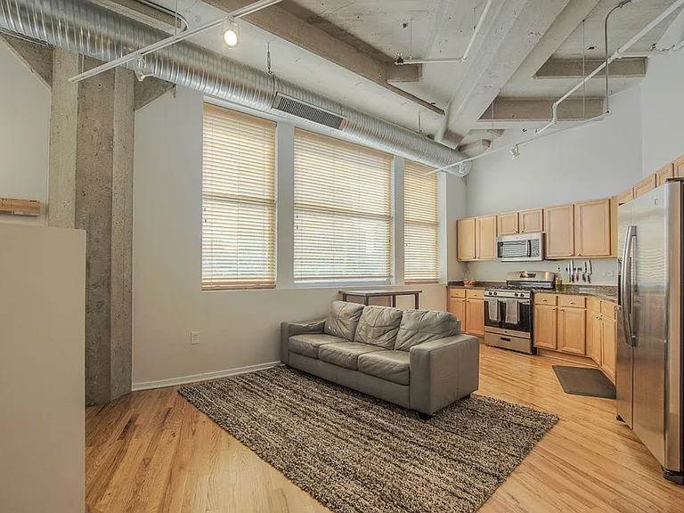2107 Grand Ave #408 — Photo 25