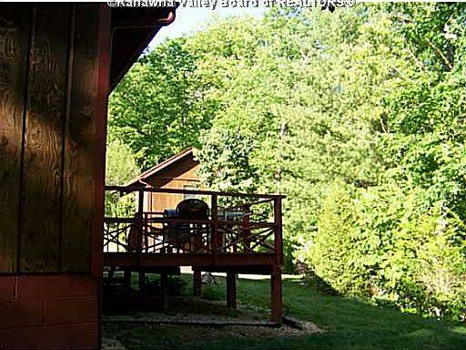 5th image of 114 Bridgeport Ln