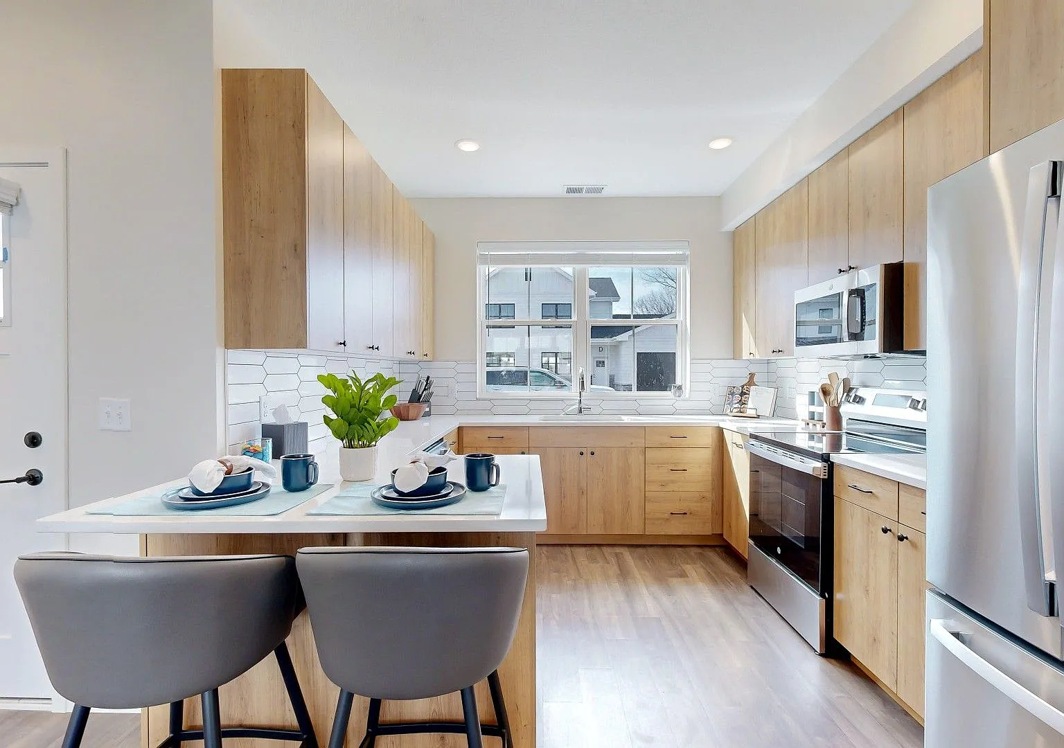 Sandhill Parkway Townhomes — Photo 3