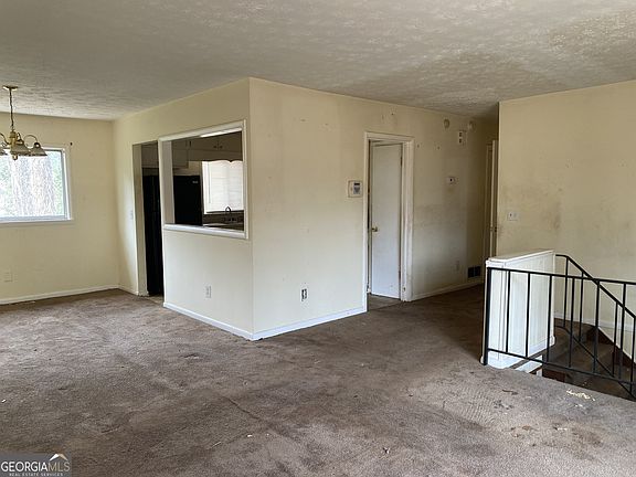 5th image of 4404 Cedar Ridge Trl