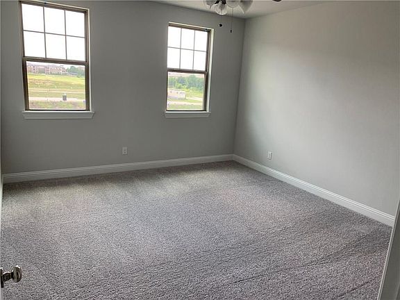 5th image of 4187 Kearsage Dr
